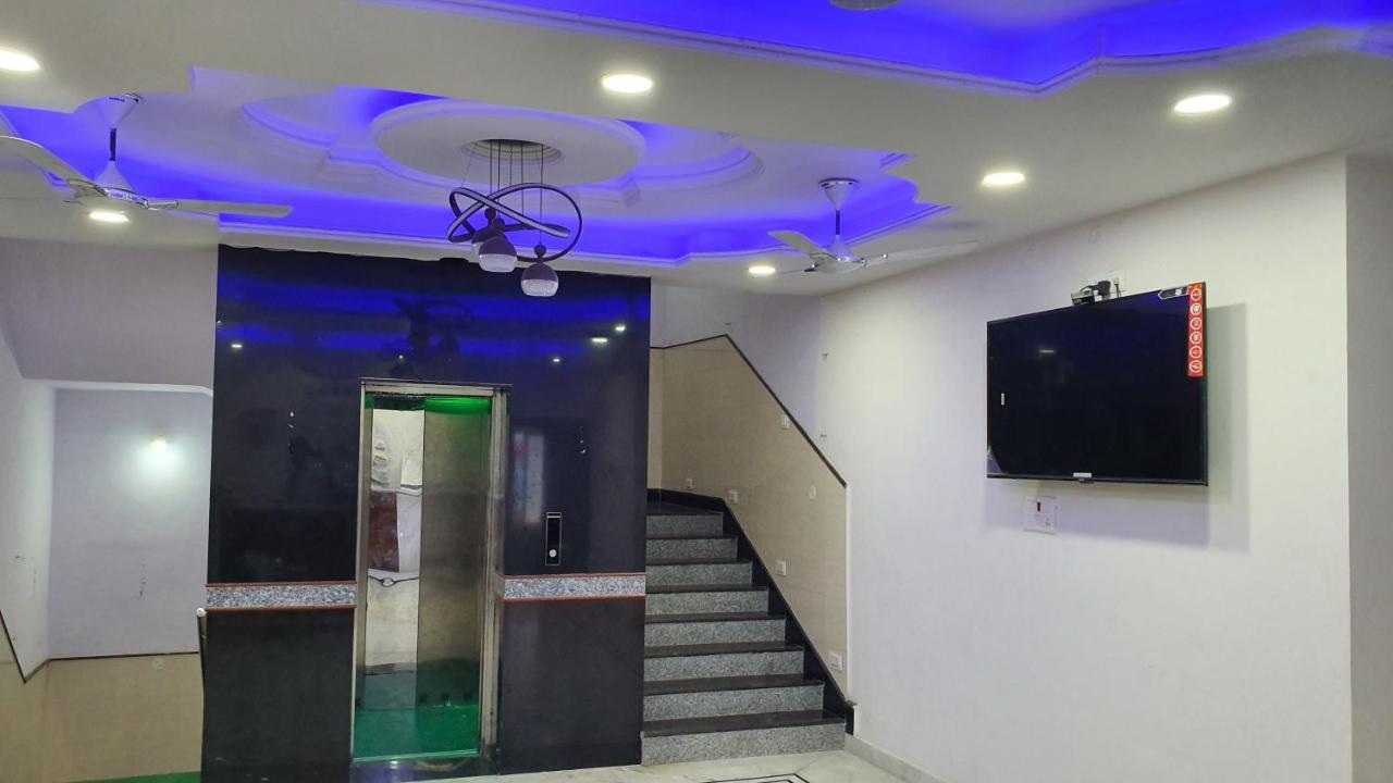 Hotel River View Khagaria Ngoại thất bức ảnh